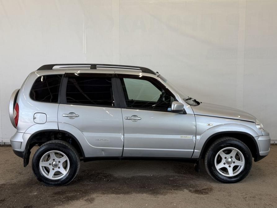 Chevrolet Niva I Рестайлинг Псков  - изображение 8
