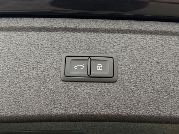 Audi Q5 II (FY) Рестайлинг с пробегом 2025 года, цена 5 450 000 рублей, 25 км, внедорожник, Автокод Объявления