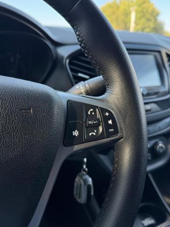 Lada (ВАЗ) Vesta I с пробегом 2017 года, цена 700 000 рублей, 144800 км, седан, Автокод Объявления