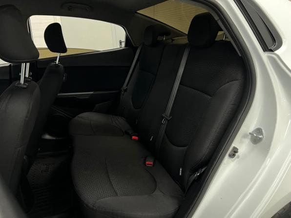 Kia Rio III Рестайлинг с пробегом 2015 года, цена 999 000 рублей, 190000 км, седан, Автокод Объявления