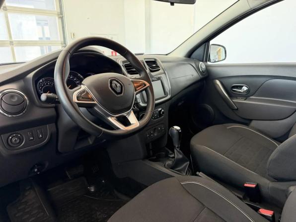 Renault Sandero II Рестайлинг с пробегом 2019 года, цена 1 270 000 рублей, 71582 км, хэтчбек, Автокод Объявления