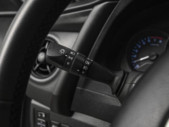 Toyota Corolla XI (E160 E170 E180) Рестайлинг 1 с пробегом 2017 года, цена 1 448 000 рублей, 124000 км, седан, Автокод Объявления