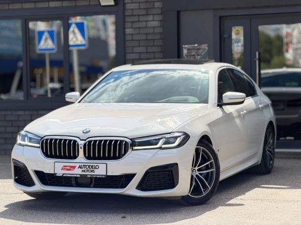 BMW 5 серии VII (G30/G31/G38) Рестайлинг с пробегом 2021 года, цена 4 890 000 рублей, 56339 км, седан, Автокод Объявления
