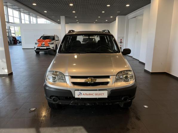 Chevrolet Niva I Рестайлинг с пробегом 2011 года, цена 495 000 рублей, 128699 км, внедорожник, Автокод Объявления