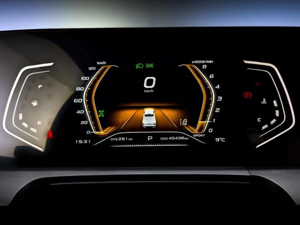 Changan Hunter Plus с пробегом 2023 года, цена 2 590 000 рублей, 45440 км, offers.body_type.unknown, Автокод Объявления