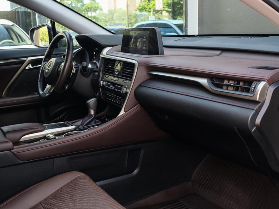 Lexus RX IV Рестайлинг Москва  - изображение 8