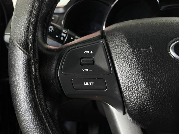 Kia Rio III с пробегом 2015 года, цена 890 000 рублей, 207787 км, седан, Автокод Объявления