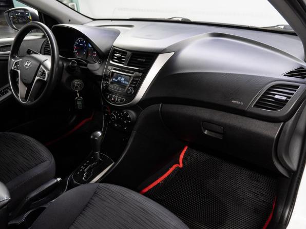 Hyundai Solaris I Рестайлинг с пробегом 2014 года, цена 850 000 рублей, 146228 км, седан, Автокод Объявления
