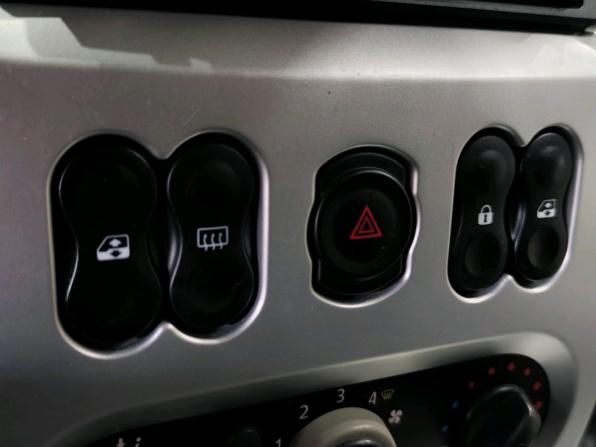 Renault Logan I Рестайлинг с пробегом 2011 года, цена 615 000 рублей, 125100 км, седан, Автокод Объявления