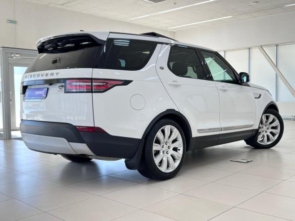 Land Rover Discovery V с пробегом 2017 года, цена 3 100 000 рублей, 179445 км, внедорожник, Автокод Объявления