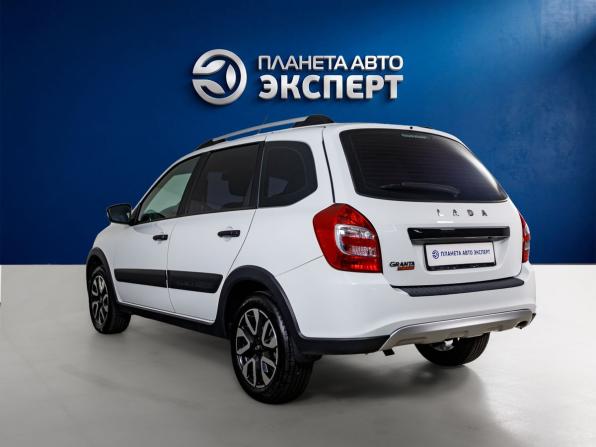 Lada (ВАЗ) Granta I Рестайлинг с пробегом 2023 года, цена 820 000 рублей, 57348 км, универсал, Автокод Объявления