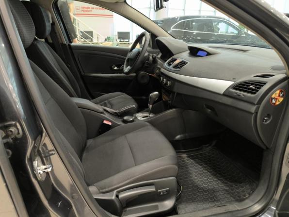 Renault Megane III с пробегом 2011 года, цена 450 000 рублей, 465305 км, хэтчбек, Автокод Объявления