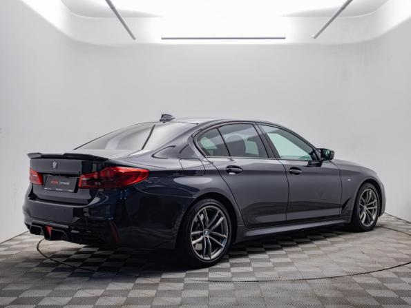 BMW 5 серии VII (G30/G31/G38) с пробегом 2018 года, цена 3 407 000 рублей, 92224 км, седан, Автокод Объявления