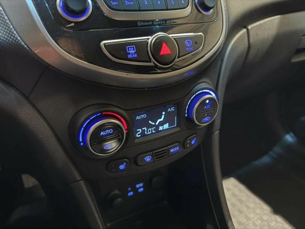 Hyundai Solaris I Рестайлинг с пробегом 2014 года, цена 925 000 рублей, 144000 км, седан, Автокод Объявления