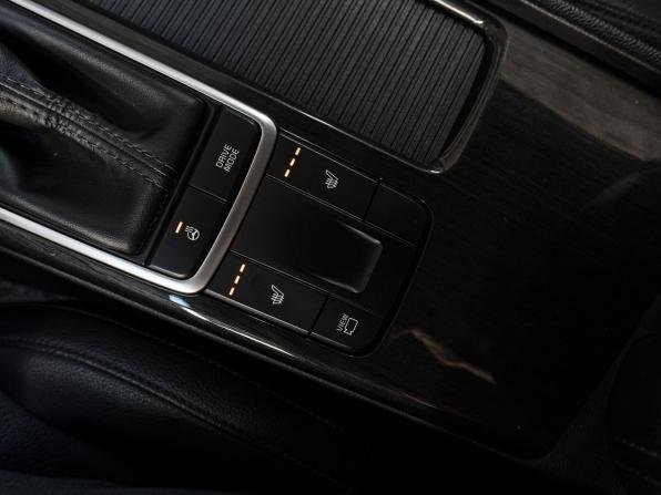 Kia K5 II с пробегом 2018 года, цена 1 890 000 рублей, 122552 км, седан, Автокод Объявления
