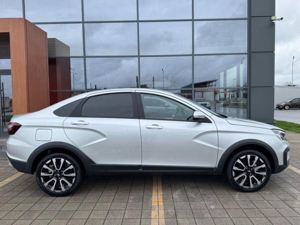 Lada (ВАЗ) Vesta I Рестайлинг (NG) с пробегом 2024 года, цена 1 700 000 рублей, 523 км, седан, Автокод Объявления
