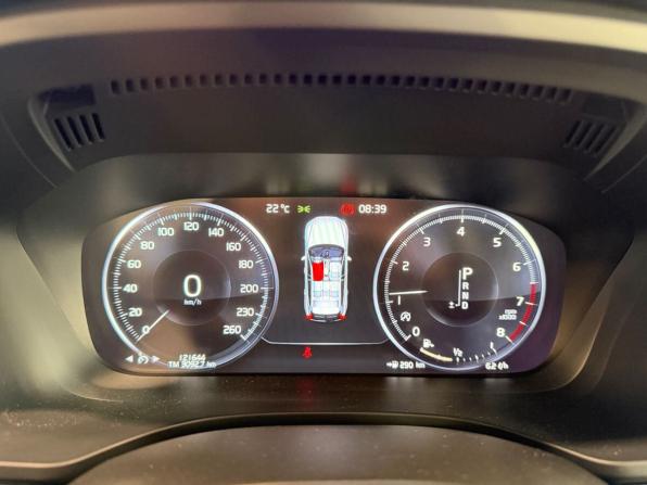 Volvo XC60 II с пробегом 2019 года, цена 3 345 900 рублей, 121644 км, внедорожник, Автокод Объявления