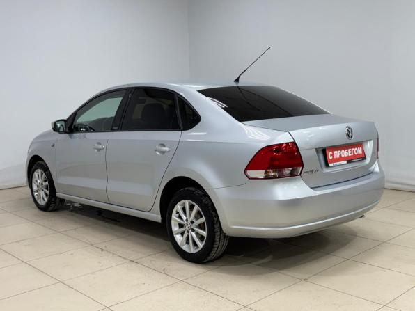 Volkswagen Polo V с пробегом 2015 года, цена 725 000 рублей, 209340 км, седан, Автокод Объявления