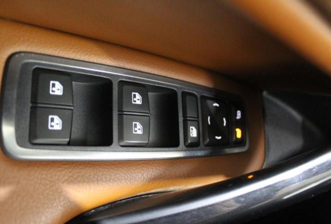 Lada (ВАЗ) Vesta I Рестайлинг (NG) с пробегом 2024 года, цена 1 750 000 рублей, 28572 км, универсал, Автокод Объявления