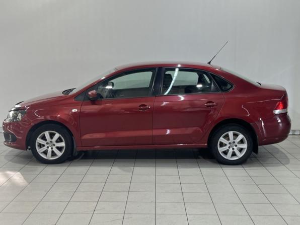 Volkswagen Polo V с пробегом 2011 года, цена 655 000 рублей, 255619 км, седан, Автокод Объявления