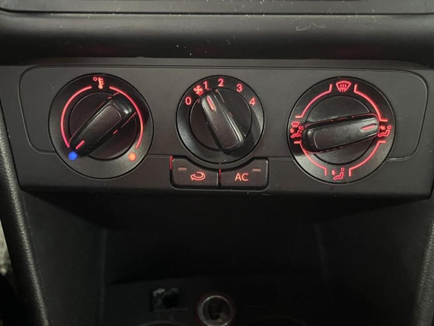 Volkswagen Polo V Курск  - изображение 13