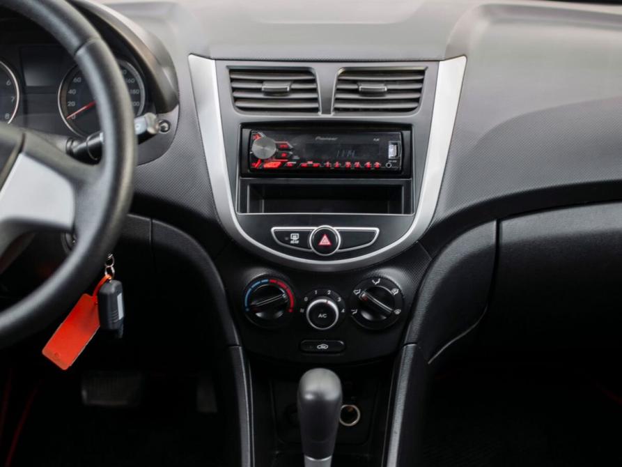 Hyundai Solaris I Курган  - изображение 12