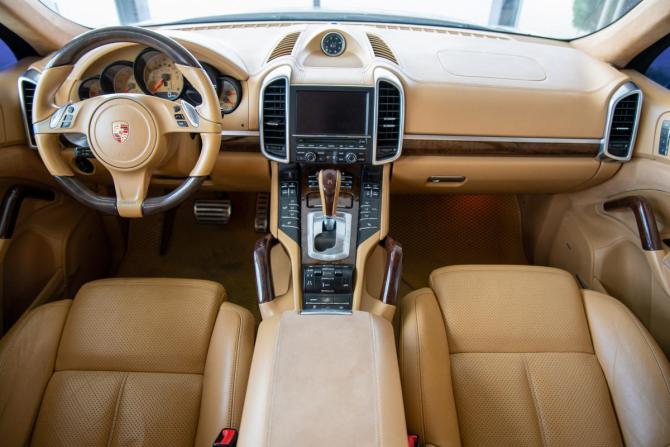 Porsche Cayenne II (958) с пробегом 2013 года, цена 3 700 000 рублей, 92308 км, внедорожник, Автокод Объявления