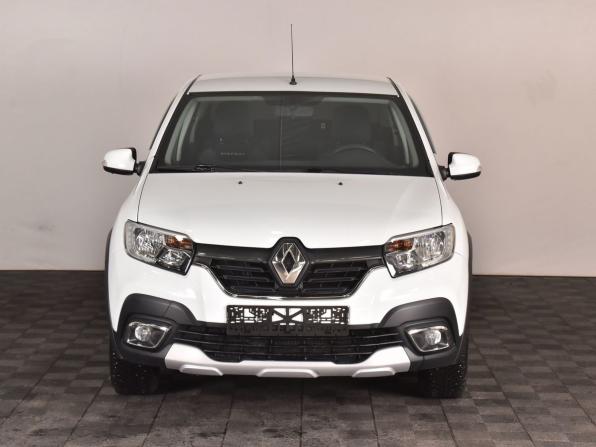 Renault Logan II Рестайлинг с пробегом 2019 года, цена 820 000 рублей, 37818 км, седан, Автокод Объявления