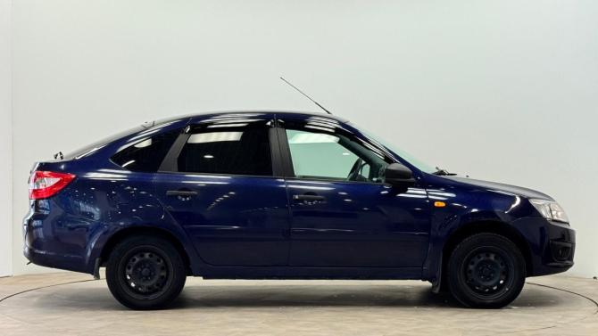 Lada (ВАЗ) Granta I с пробегом 2015 года, цена 350 000 рублей, 160845 км, лифтбек, Автокод Объявления