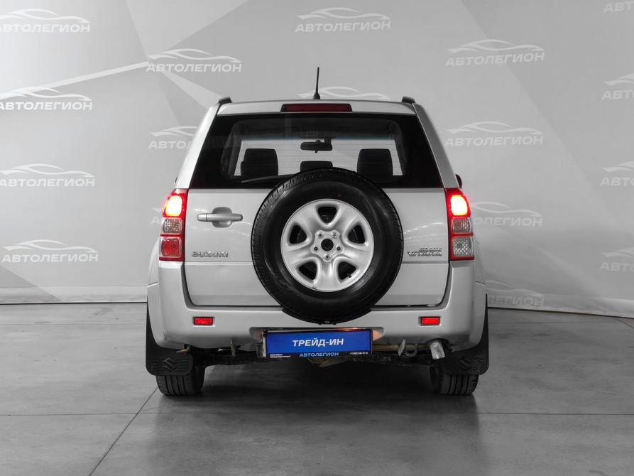 Suzuki Grand Vitara II Рестайлинг Новосибирск  - изображение 4