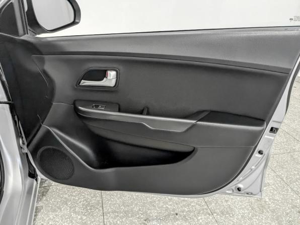 Kia Rio III с пробегом 2015 года, цена 940 000 рублей, 128517 км, седан, Автокод Объявления
