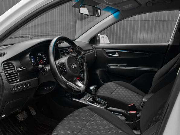 Kia Rio IV с пробегом 2017 года, цена 1 160 000 рублей, 165109 км, седан, Автокод Объявления