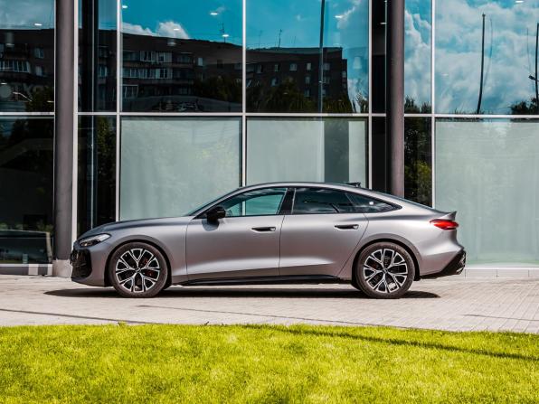 Audi A5 III (B10) с пробегом 2025 года, цена 5 180 000 рублей, 10511 км, лифтбек, Автокод Объявления