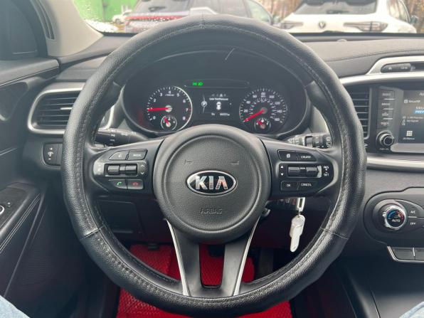 Kia Sorento III Prime с пробегом 2017 года, цена 1 975 000 рублей, 136302 км, внедорожник, Автокод Объявления