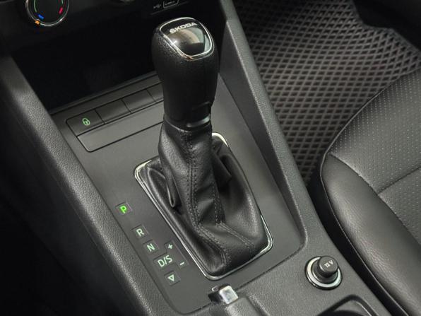 Skoda Octavia III (A7) Рестайлинг с пробегом 2020 года, цена 1 750 000 рублей, 119412 км, лифтбек, Автокод Объявления