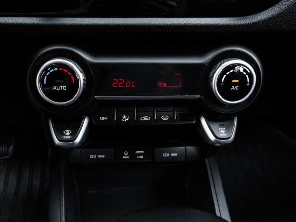 Kia Rio IV с пробегом 2019 года, цена 1 760 000 рублей, 65896 км, хэтчбек, Автокод Объявления