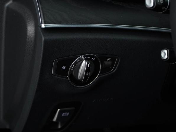 Mercedes-Benz E-Класс V (W213 S213 C238) с пробегом 2017 года, цена 2 699 077 рублей, 187473 км, седан, Автокод Объявления