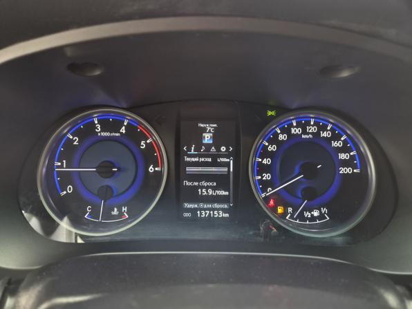 Toyota Hilux VIII с пробегом 2016 года, цена 3 400 000 рублей, 136000 км, offers.body_type.unknown, Автокод Объявления