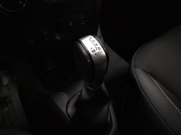 Renault Sandero II Рестайлинг с пробегом 2020 года, цена 1 319 000 рублей, 110600 км, хэтчбек, Автокод Объявления