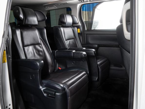 Toyota Alphard II с пробегом 2013 года, цена 2 989 000 рублей, 373002 км, минивэн, Автокод Объявления