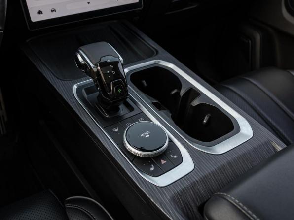 Jaecoo J7 I с пробегом 2023 года, цена 2 320 000 рублей, 31863 км, внедорожник, Автокод Объявления