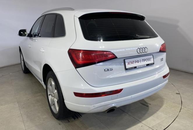 Audi Q5 I (8R) Рестайлинг с пробегом 2012 года, цена 1 800 000 рублей, 251269 км, внедорожник, Автокод Объявления