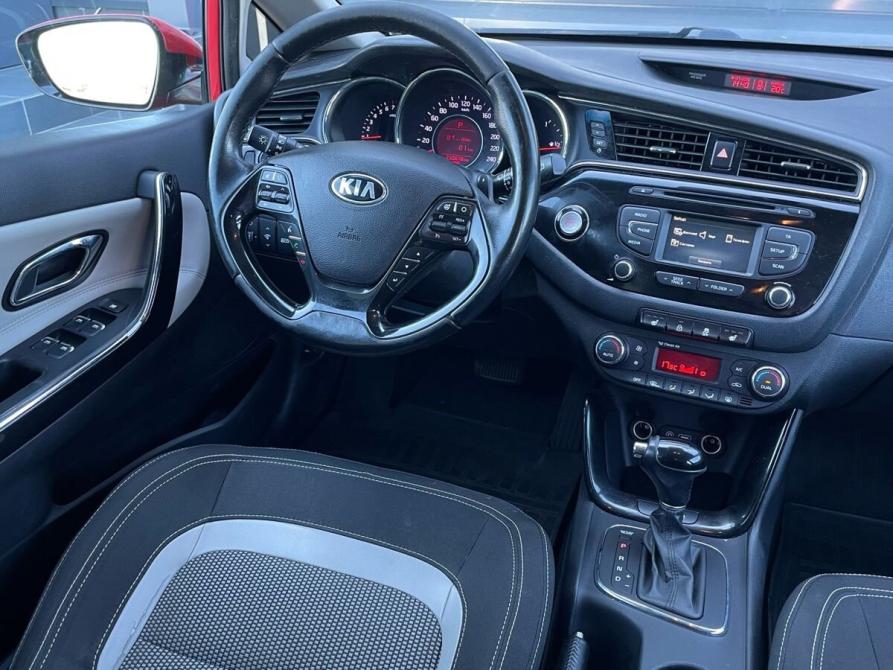 Kia Ceed II Рестайлинг Санкт-Петербург  - изображение 13