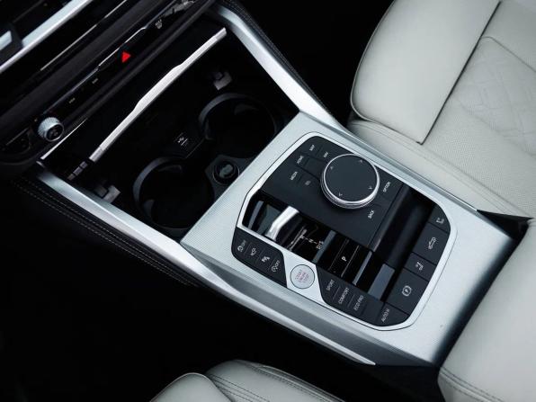 BMW 4 серии G22 G23 G26 с пробегом 2023 года, цена 8 999 000 рублей, 31700 км, кабриолет, Автокод Объявления
