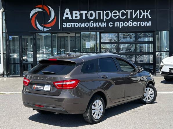 Lada (ВАЗ) Vesta I с пробегом 2019 года, цена 999 000 рублей, 121334 км, универсал, Автокод Объявления