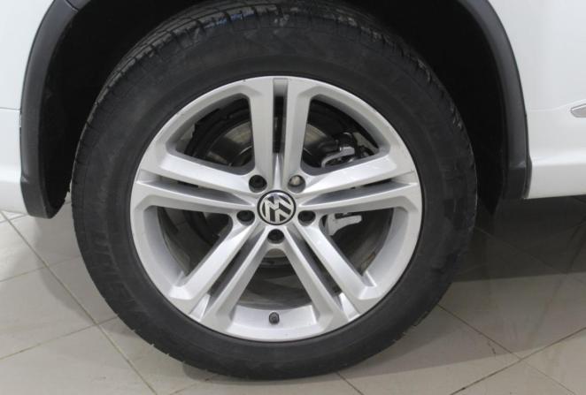 Volkswagen Tiguan I Рестайлинг с пробегом 2016 года, цена 1 565 000 рублей, 244803 км, внедорожник, Автокод Объявления