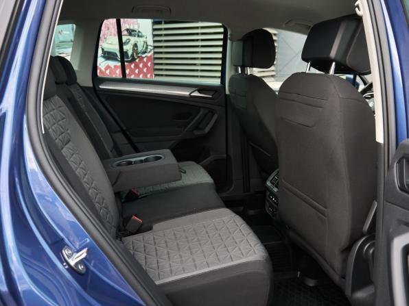 Volkswagen Tiguan II Рестайлинг с пробегом 2021 года, цена 2 985 000 рублей, 43987 км, внедорожник, Автокод Объявления