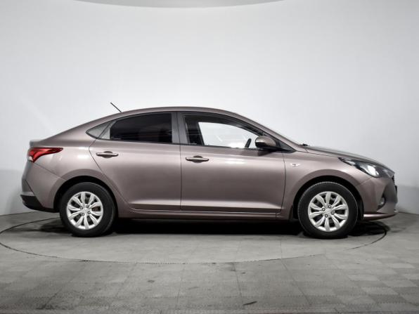 Hyundai Solaris II Рестайлинг с пробегом 2020 года, цена 1 498 790 рублей, 100670 км, седан, Автокод Объявления