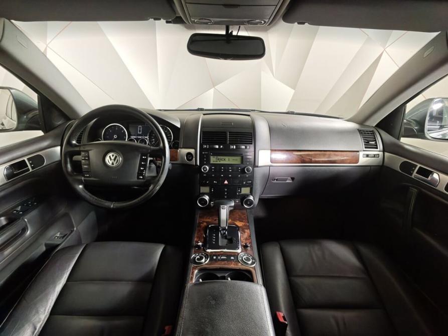 Volkswagen Touareg I Рестайлинг Москва  - изображение 13