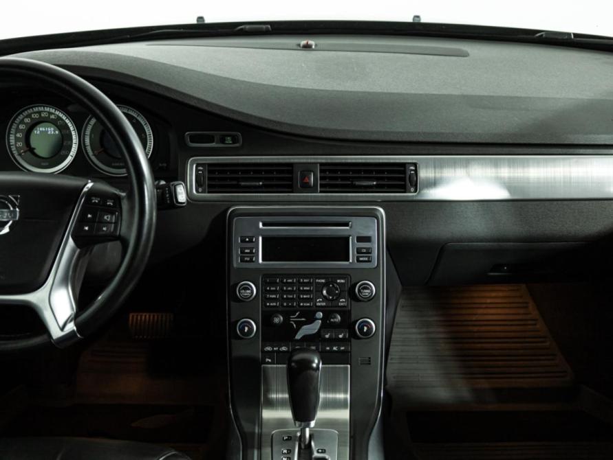 Volvo XC70 II Санкт-Петербург  - изображение 15
